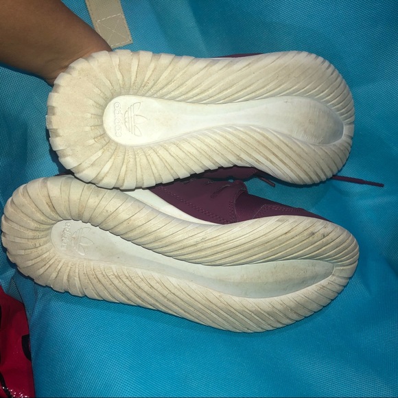 tubular radial maroon